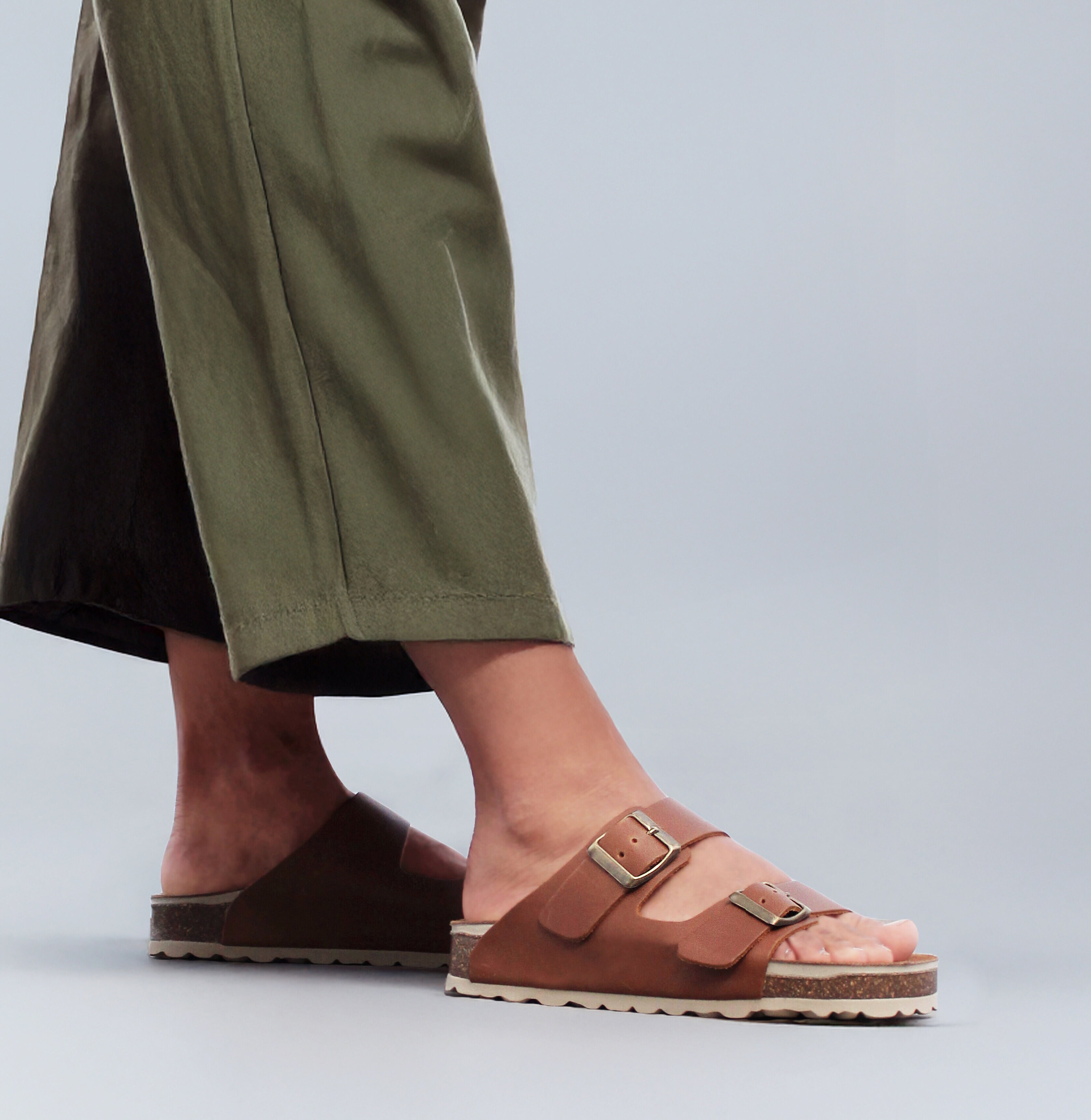 https://www.flawlesswalk.com/pub_docs/files/Minfot-Kayo-kampanj-sandaler.jpg