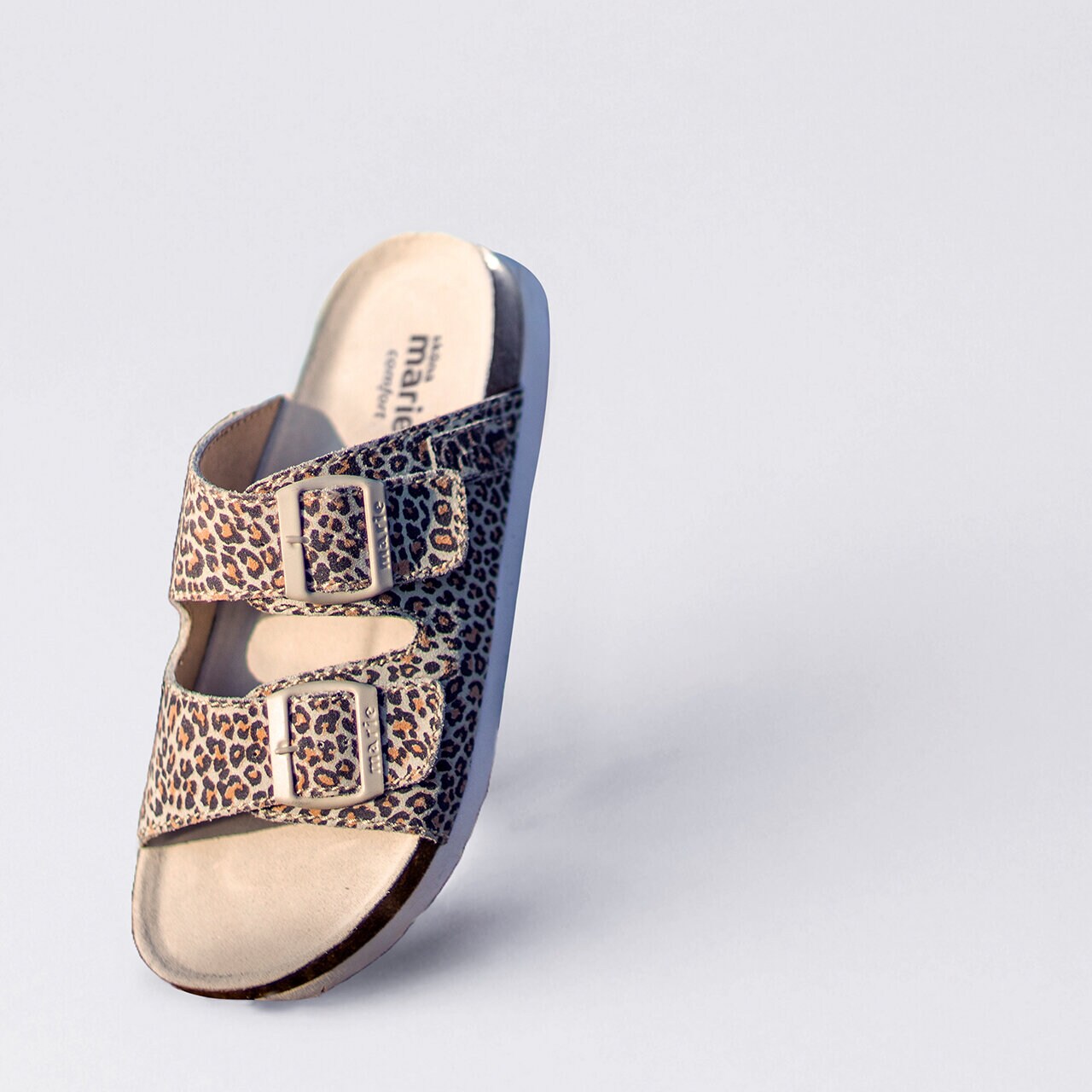 https://www.flawlesswalk.com/pub_docs/files/skona-marie-lolo-leopard-dam.jpg